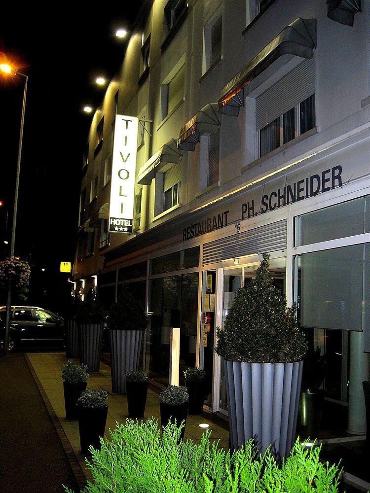 Hotel Restaurant Tivoli - Basel Airport Юненг Экстерьер фото
