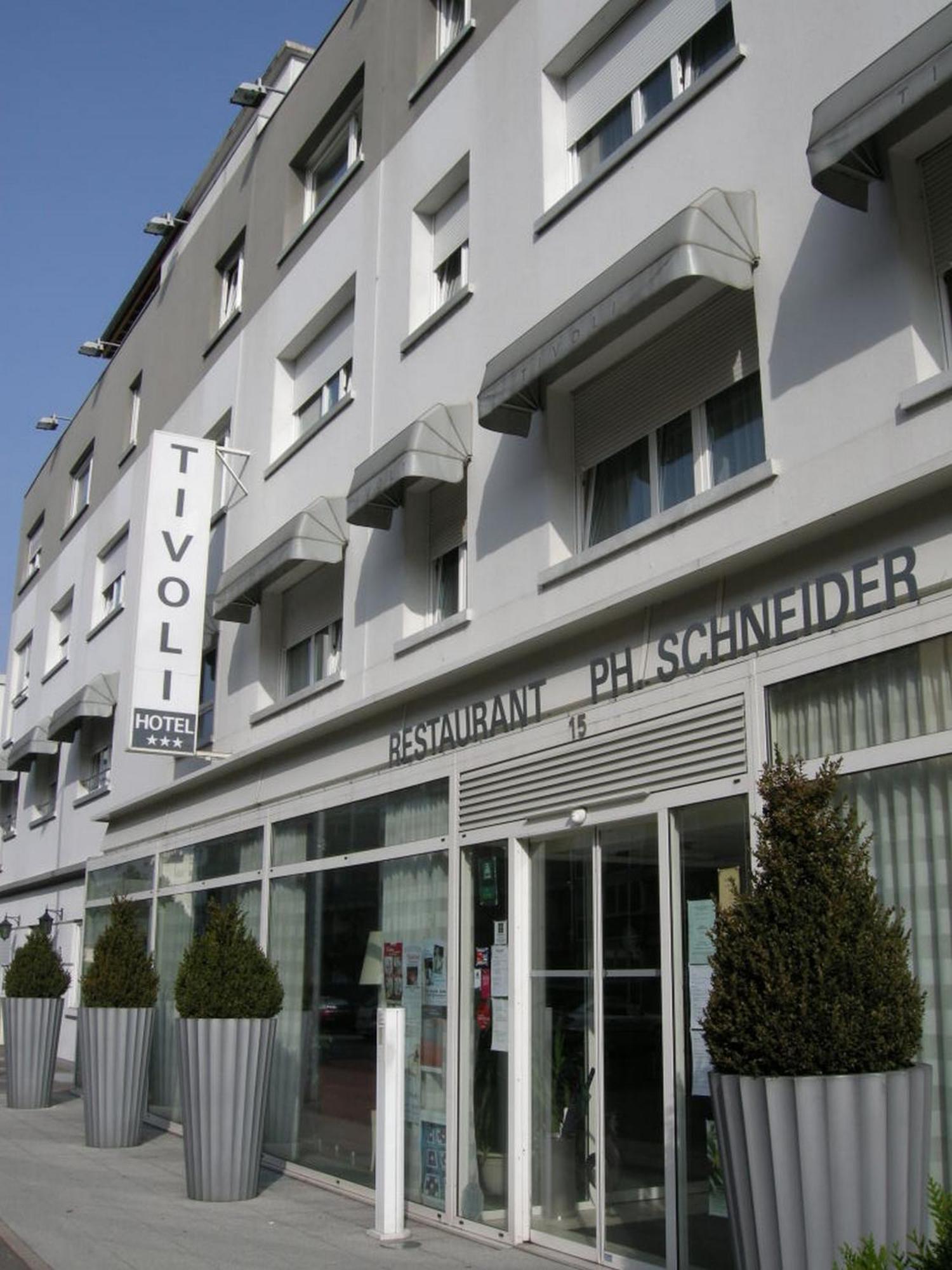 Hotel Restaurant Tivoli - Basel Airport Юненг Экстерьер фото